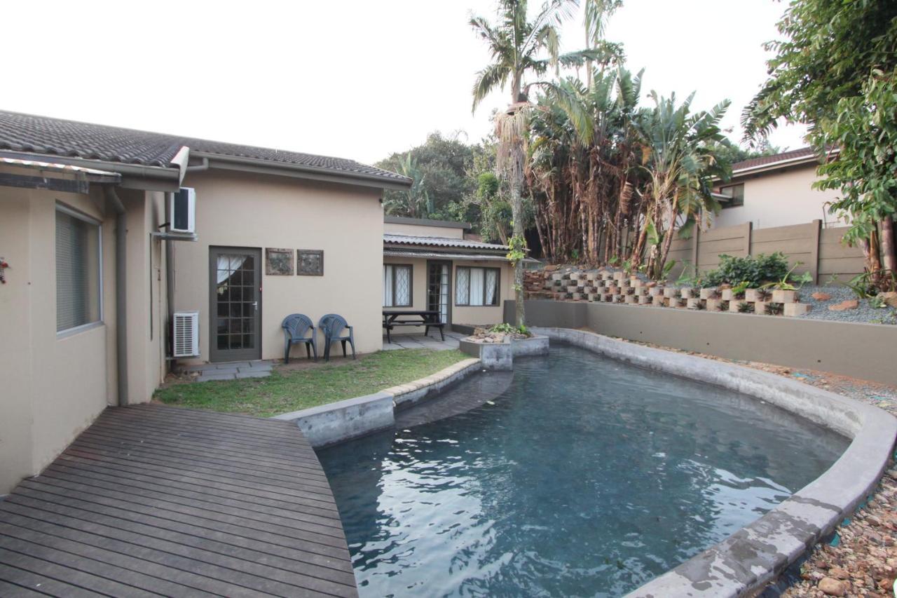 Al Marrakesh Guest House Ballito Esterno foto